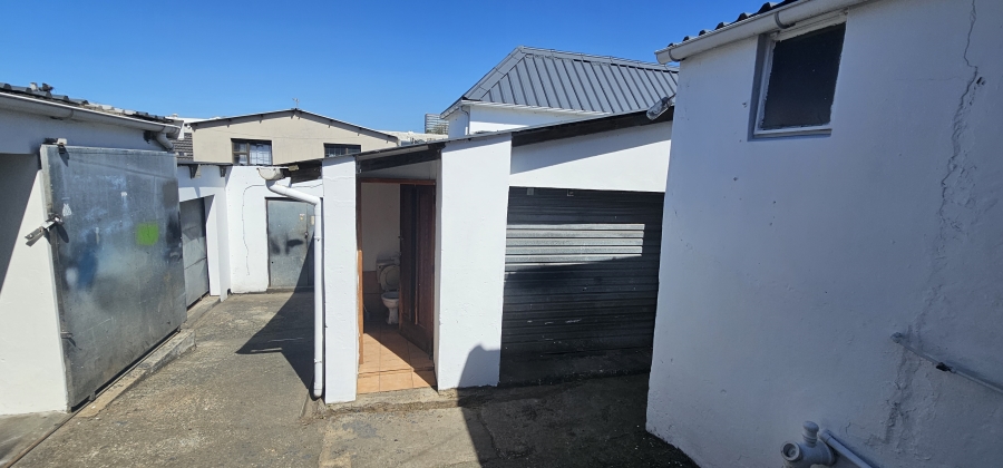 Commercial Property for Sale in Quigney Eastern Cape